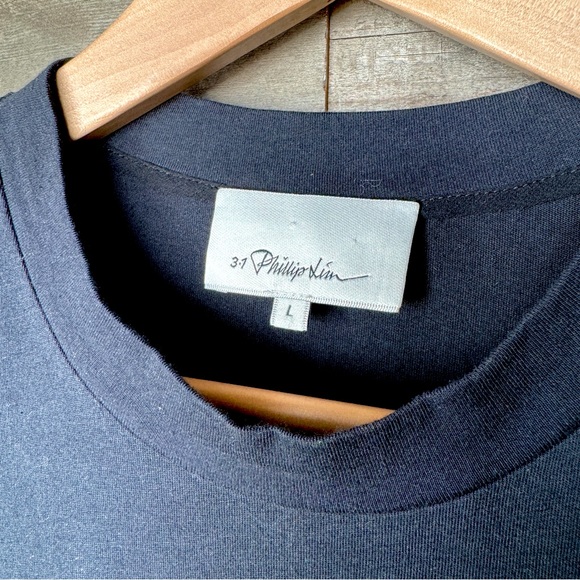 ☀️ Designer 3.1 Phillip Lim Crew Neck Short Sleeve Cotton Satin T-Shirt Sz Large - Picture 2 of 5